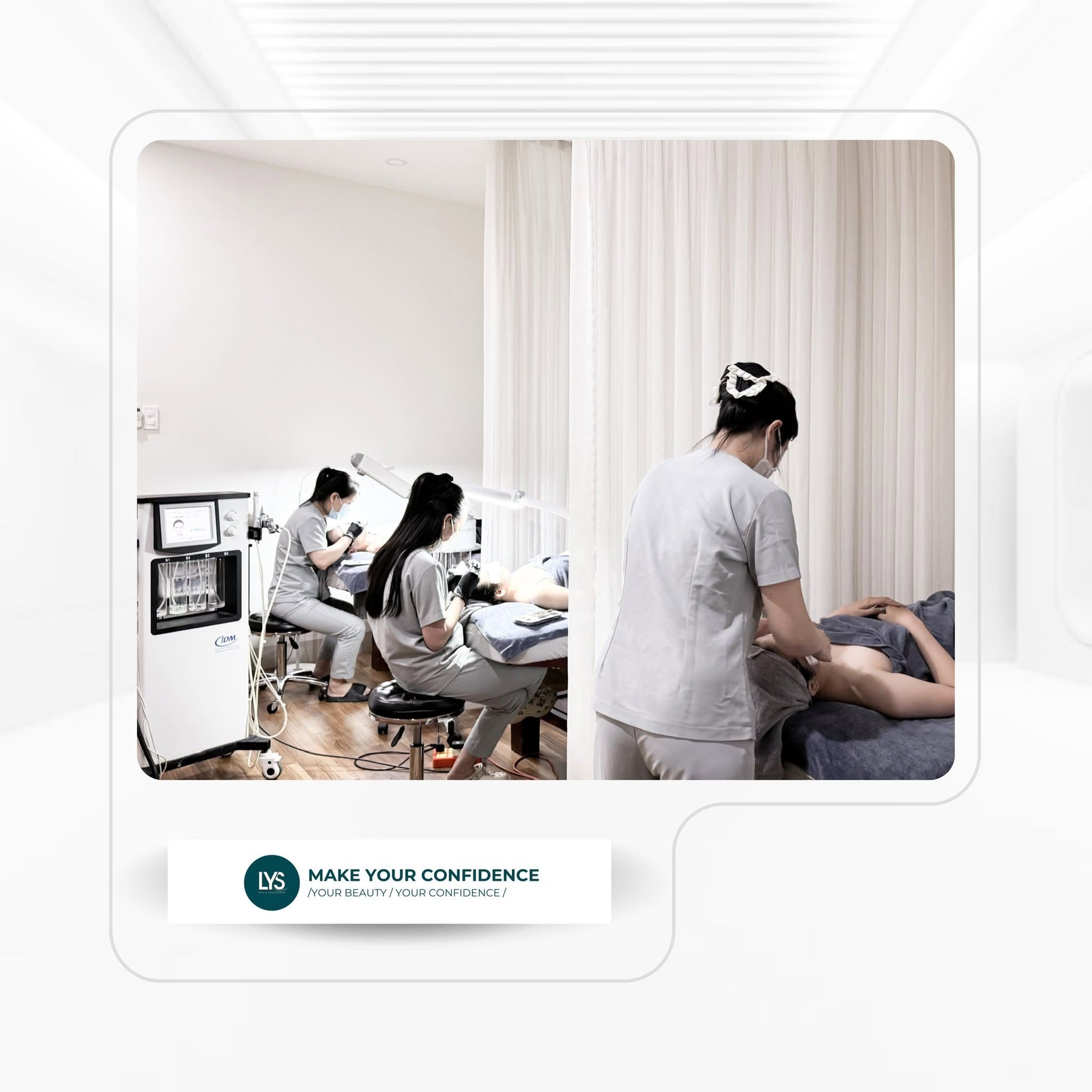 lookme website