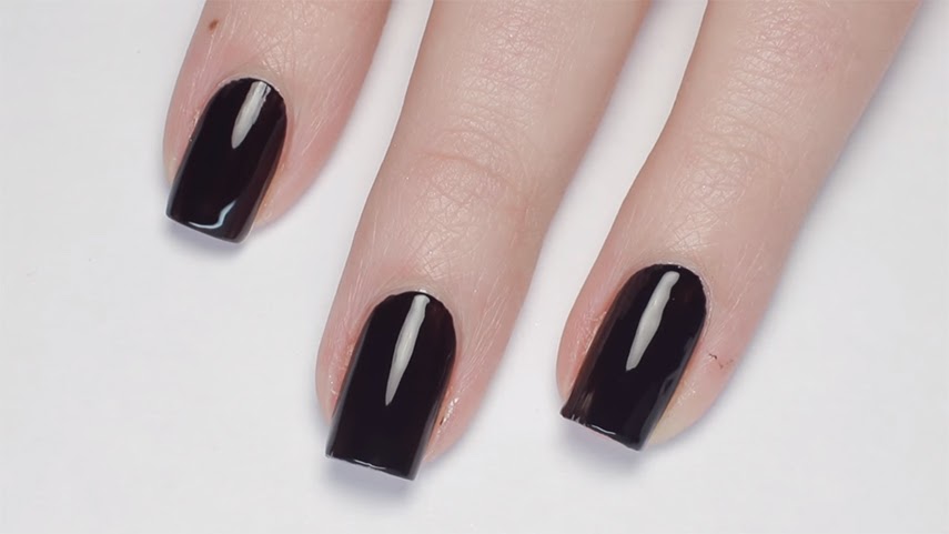 16 Mẫu nail đen sang chảnh đơn giản và đẹp nhất